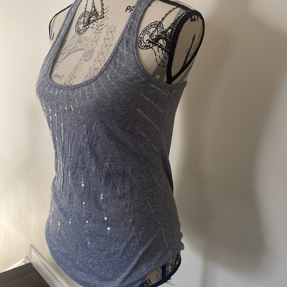 CUTE SEQUINS TANK FROM SAKS - Picture 2 of 5